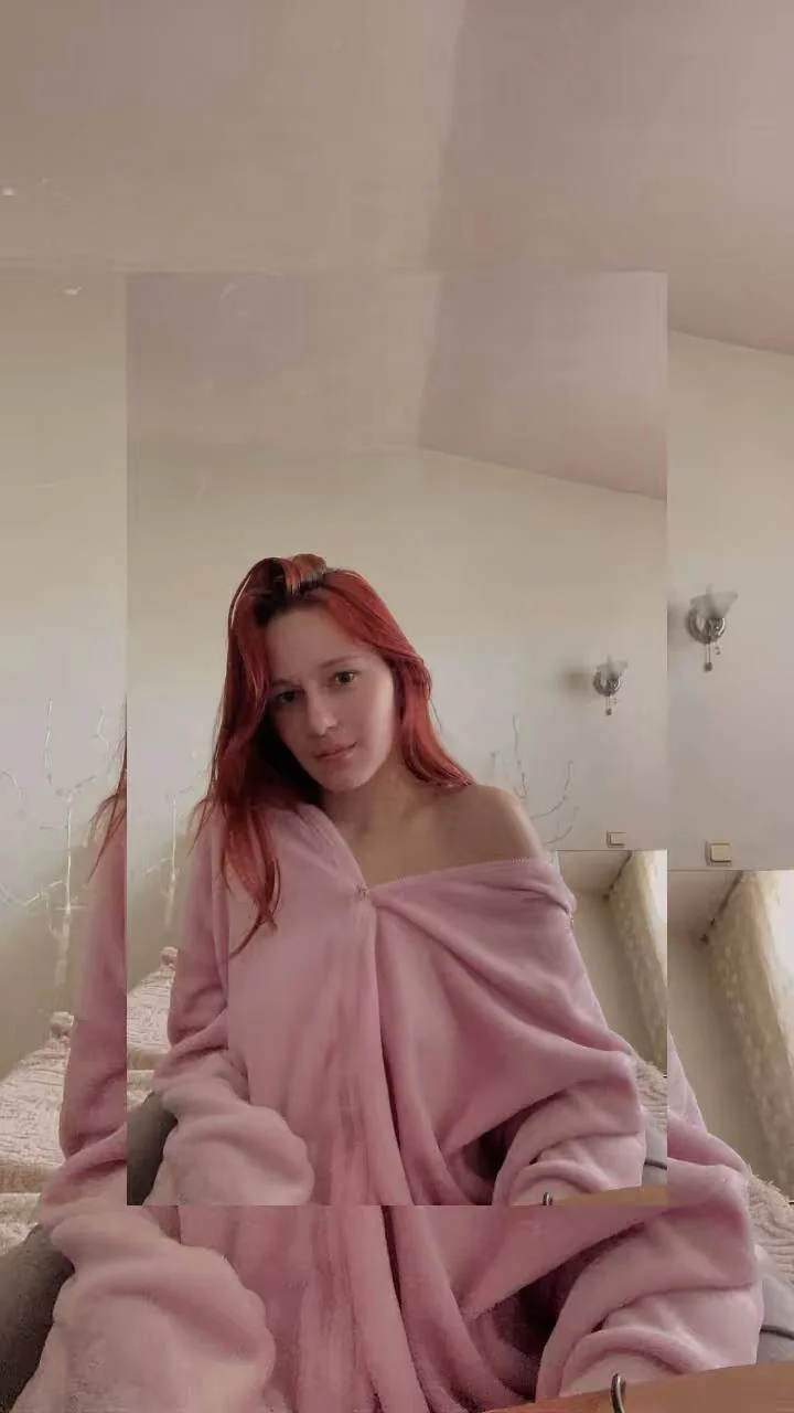XXX Porn Photo of Nude Lily_Viola 1