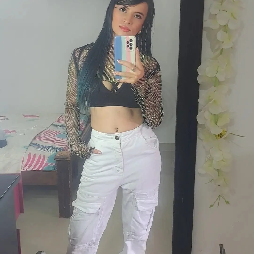 XXX Porn Photo of Nude smallbrenda21 2