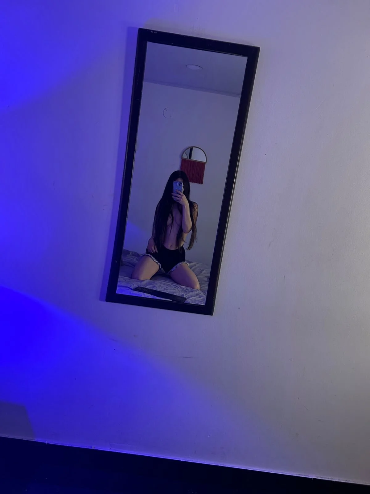 XXX Porn Photo of Nude Charlotte_lovee_ 1