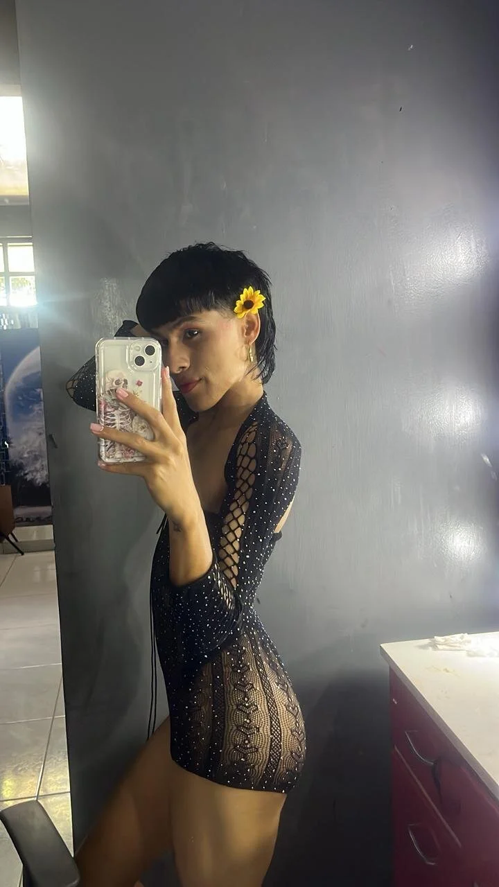 XXX Porn Photo of Nude Evans_Robinson 22