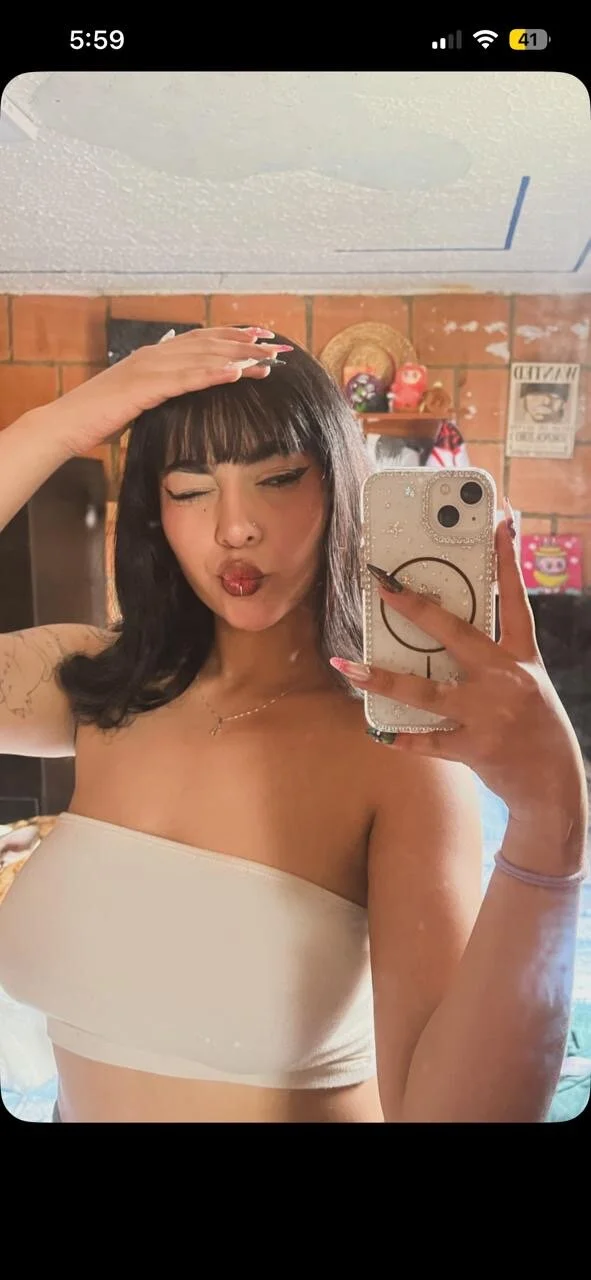 XXX Porn Photo of Nude Amy_channel 2
