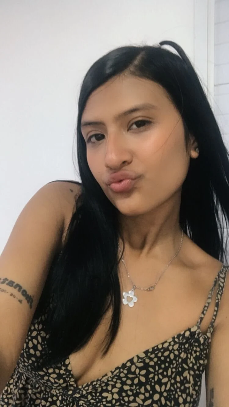 XXX Porn Photo of Nude _18_laura 34