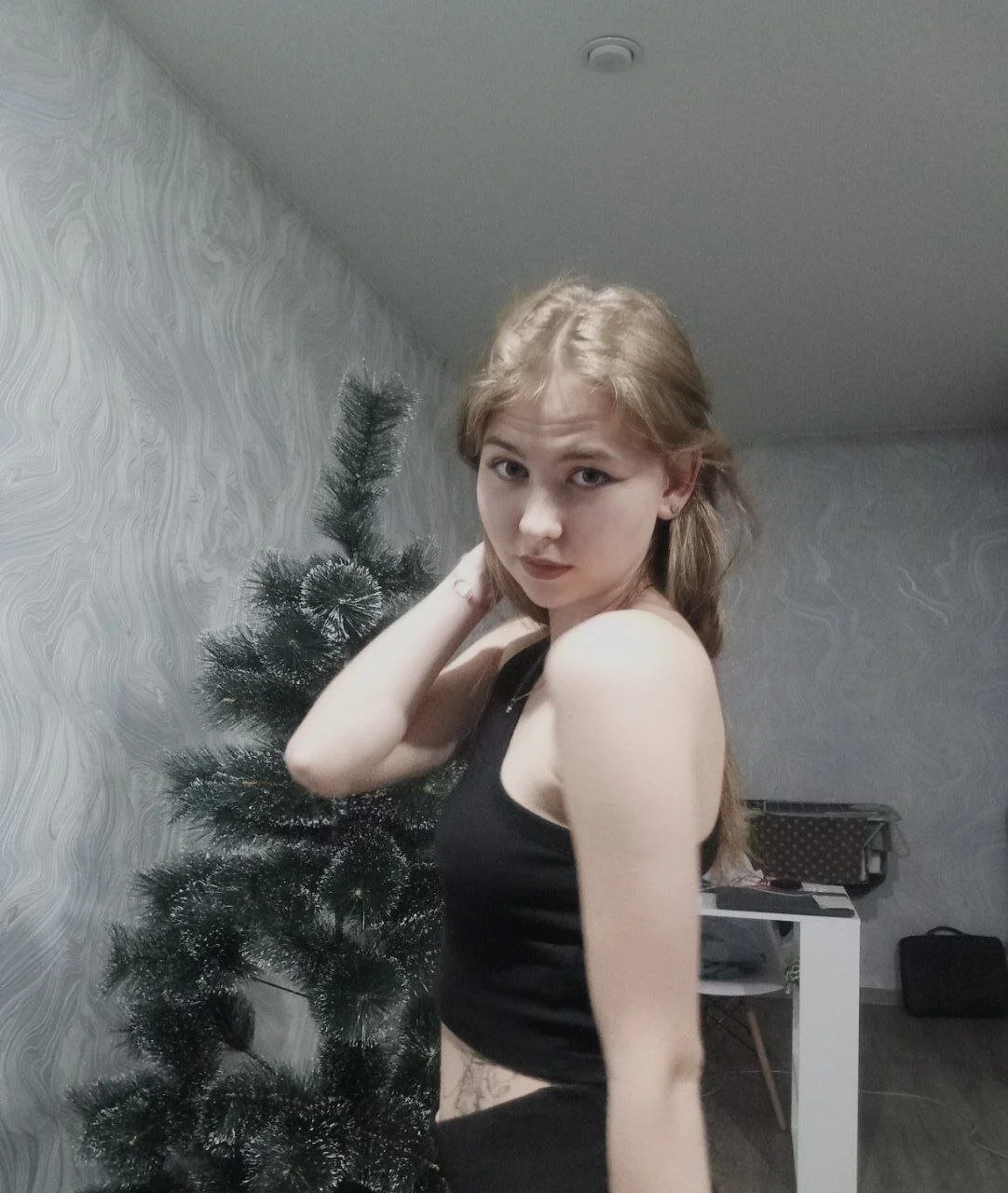 XXX Porn Photo of Nude AnnettaHosaka 21