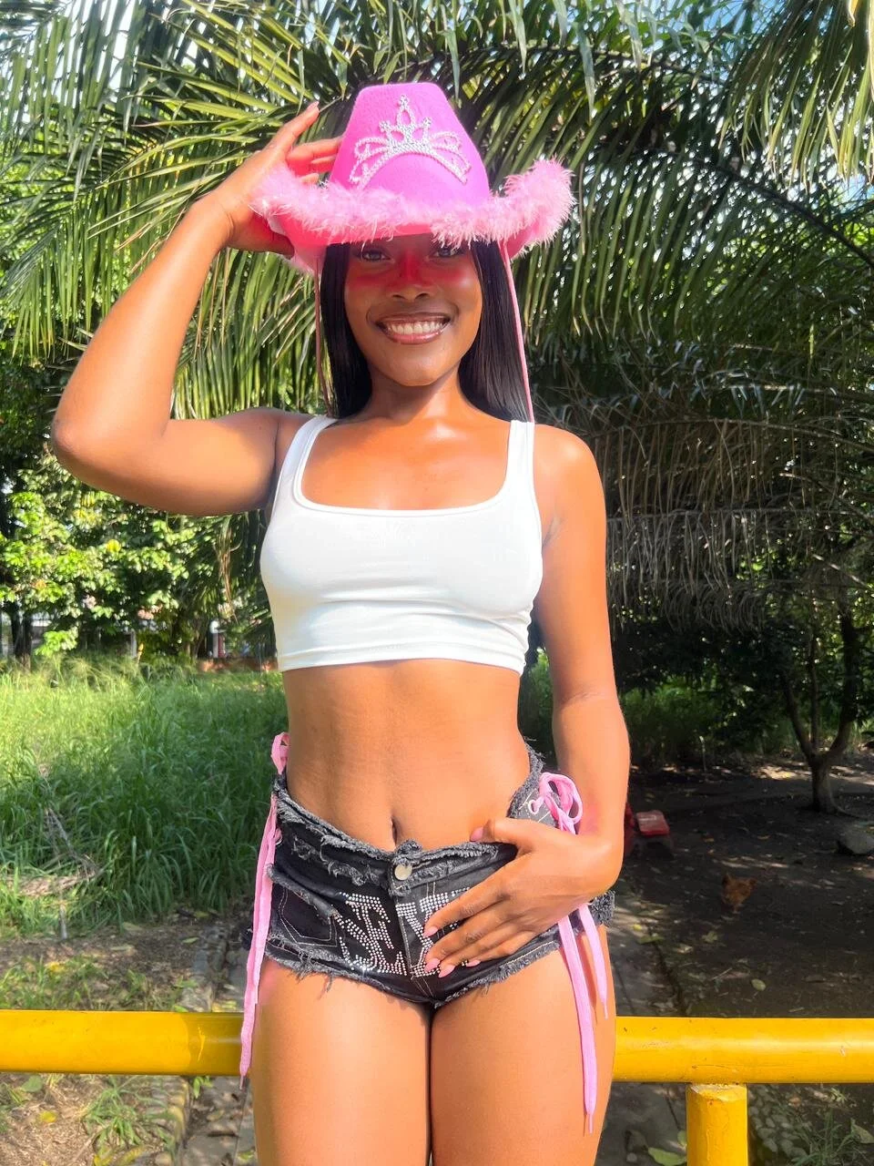 XXX Porn Photo of Nude tammy__brown 8
