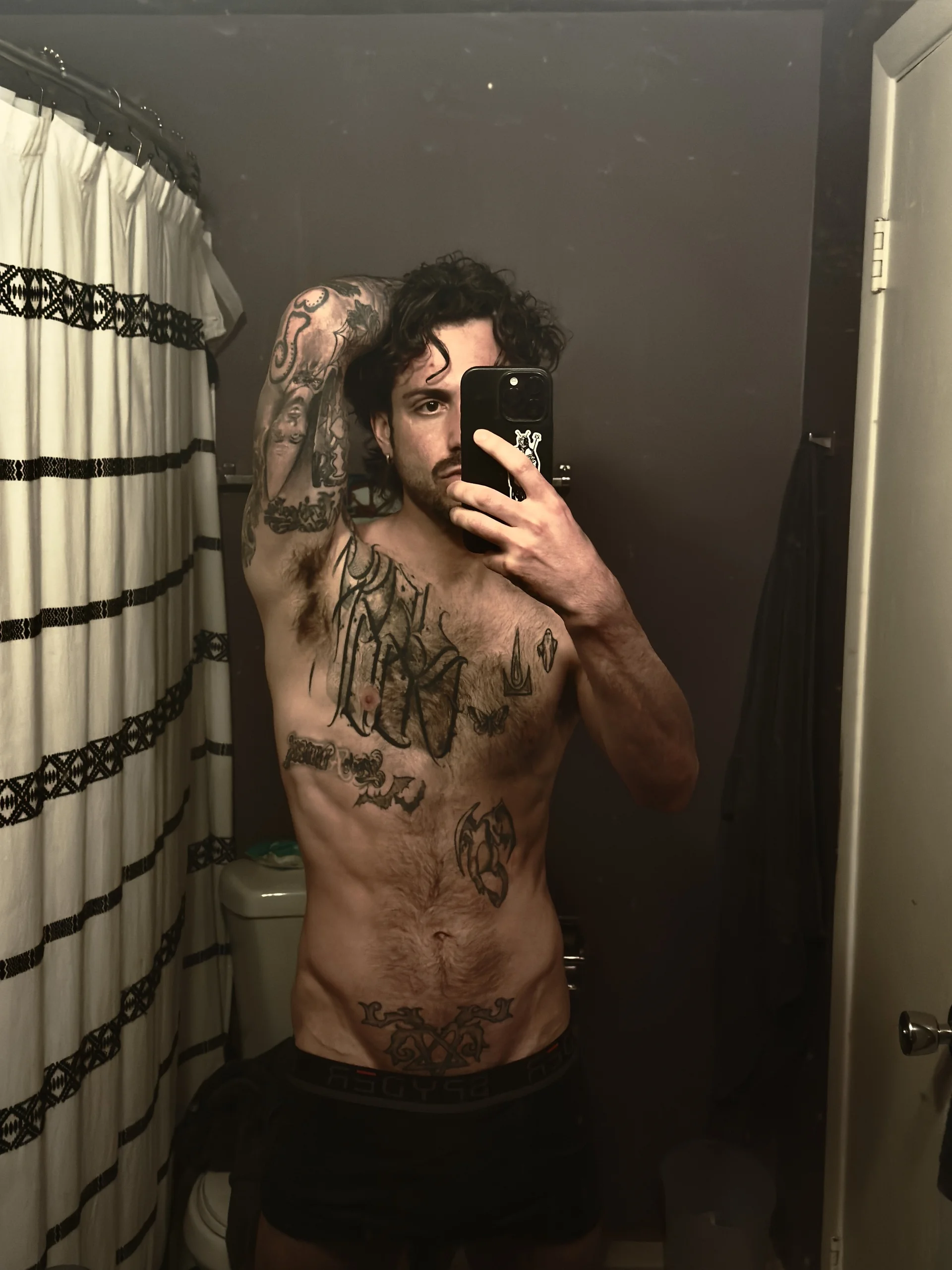 XXX Porn Photo of Nude MRfanceypants 10