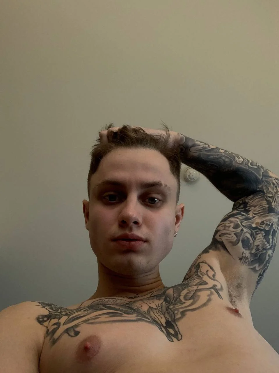 XXX Porn Photo of Nude more__than__love 6