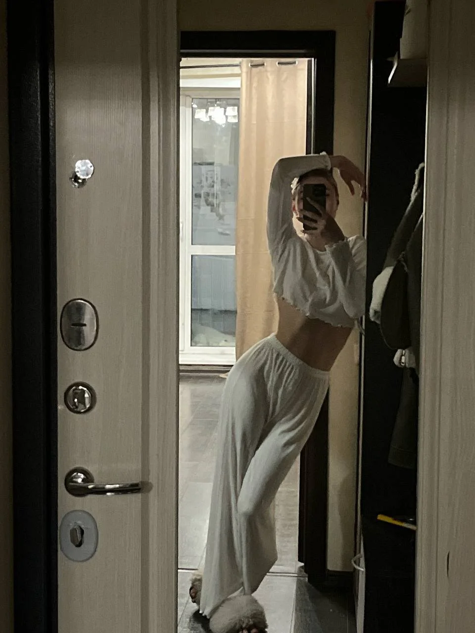 XXX Porn Photo of Nude AmoreLune 3