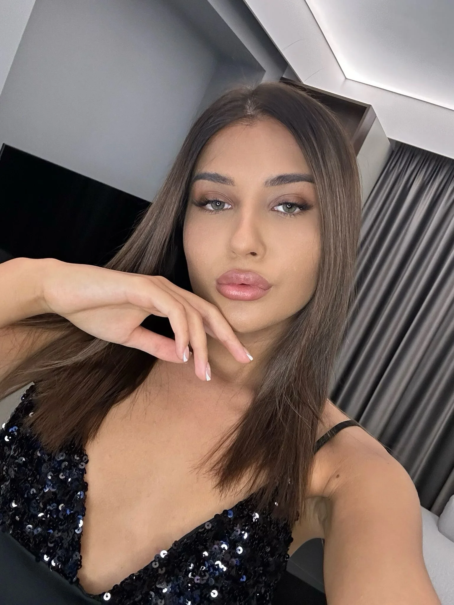 XXX Porn Photo of Nude CellesteFemme 7