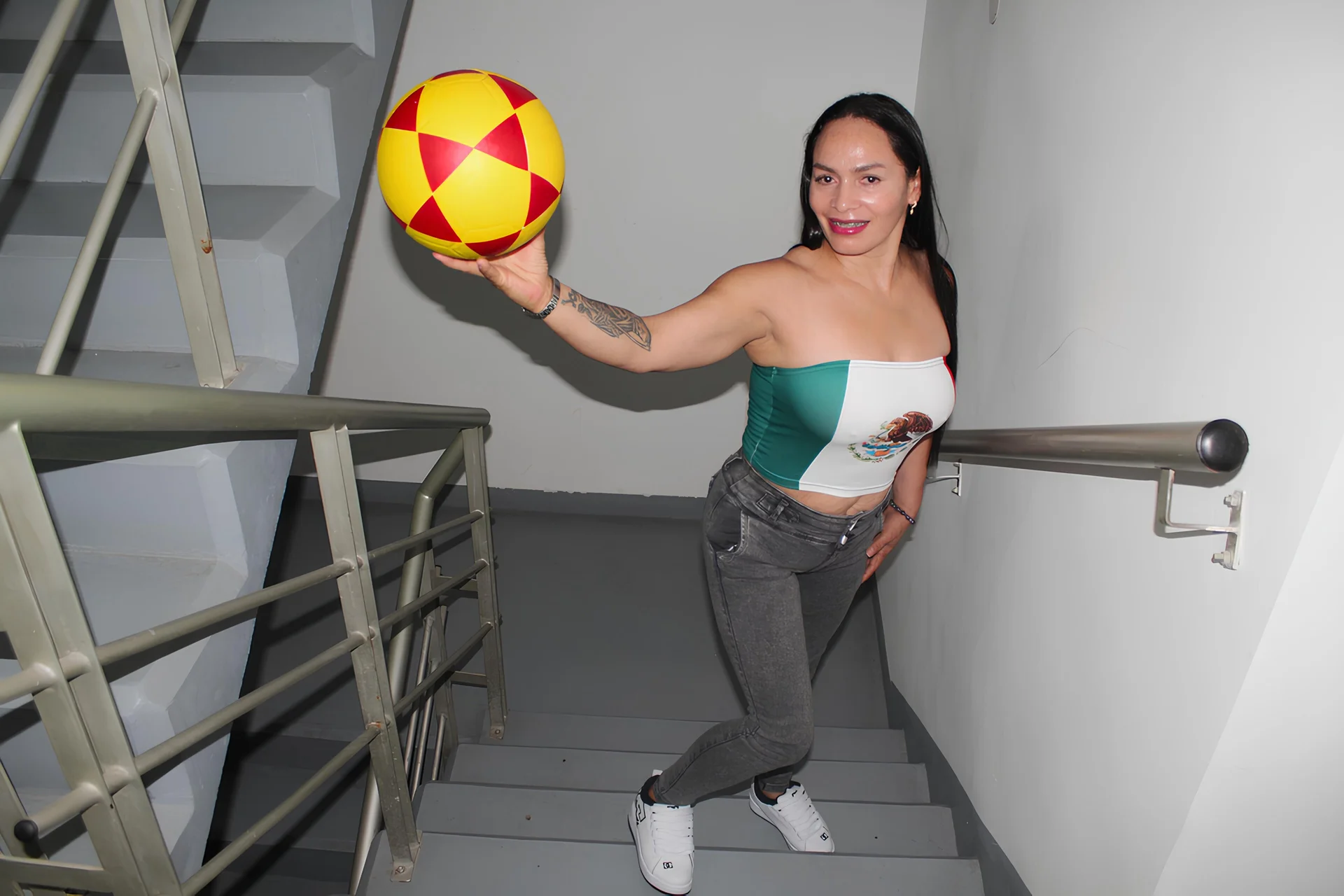 XXX Porn Photo of Nude LucianaMadura1 126