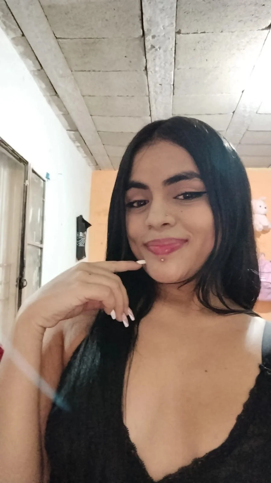 XXX Porn Photo of Nude bombom_cutee 1