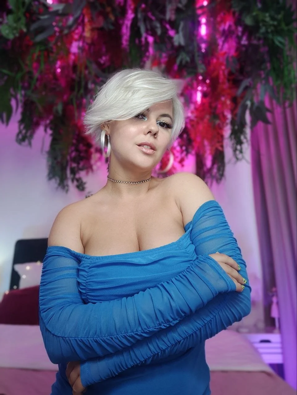 XXX Porn Photo of Nude Lady_AliBi 33