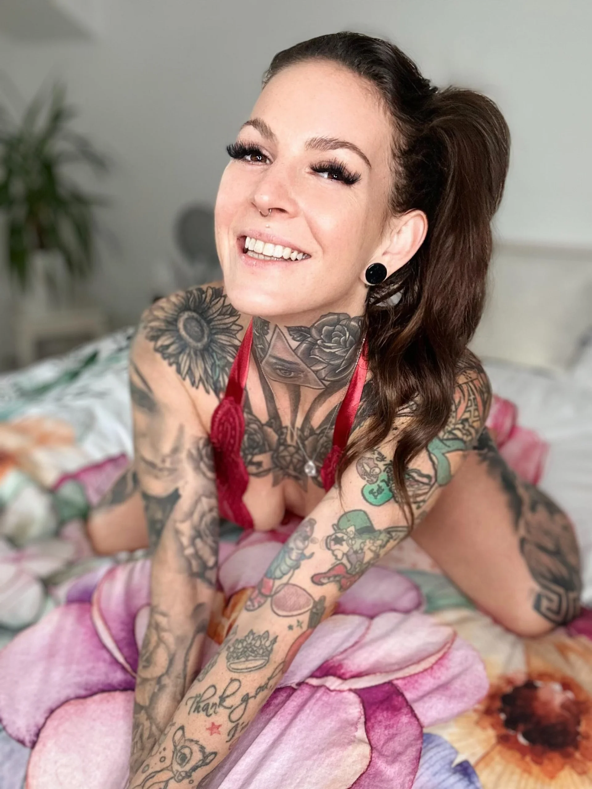 XXX Porn Photo of Nude BrownieyQueen 2