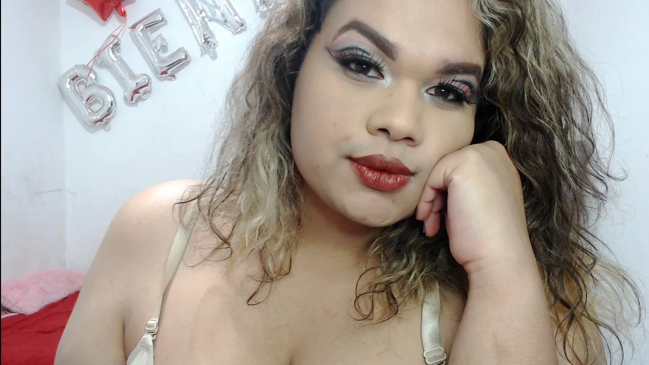 XXX Porn Photo of Nude kami_hot_ts 10