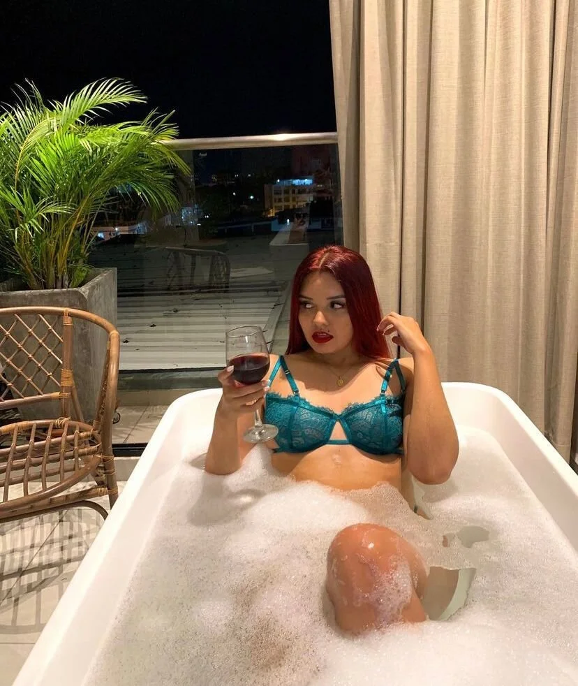 XXX Porn Photo of Nude Melanyprada 15