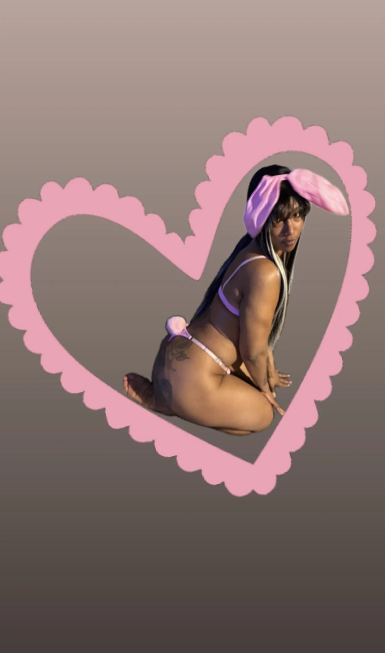 XXX Porn Photo of Nude slimerlla 2