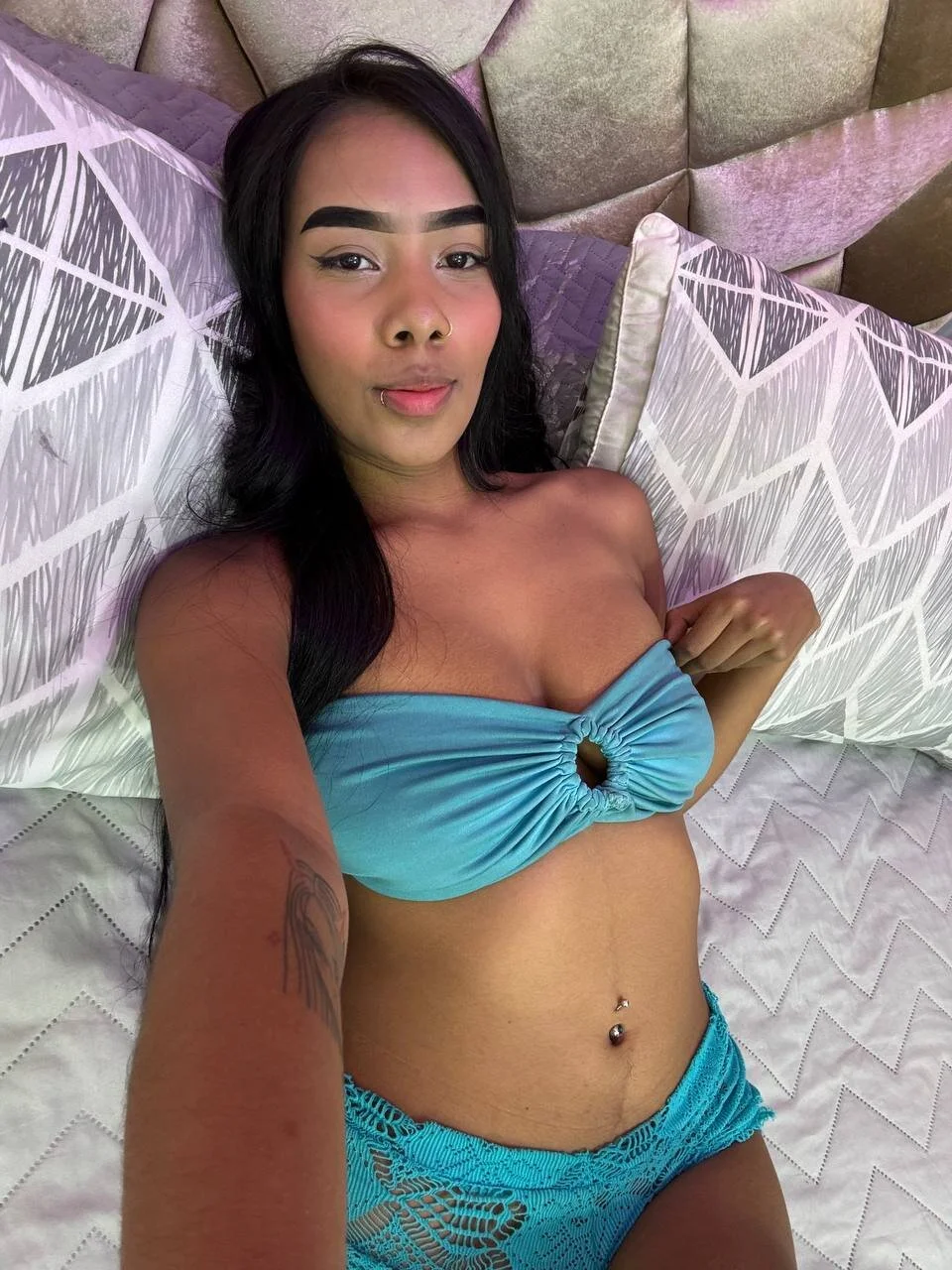 XXX Porn Photo of Nude CandyLips_4 6