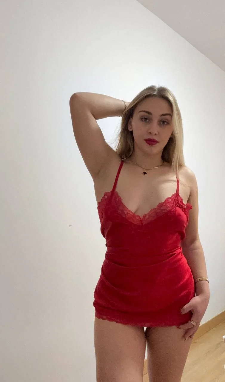 XXX Porn Photo of Nude OrianaNorth 12