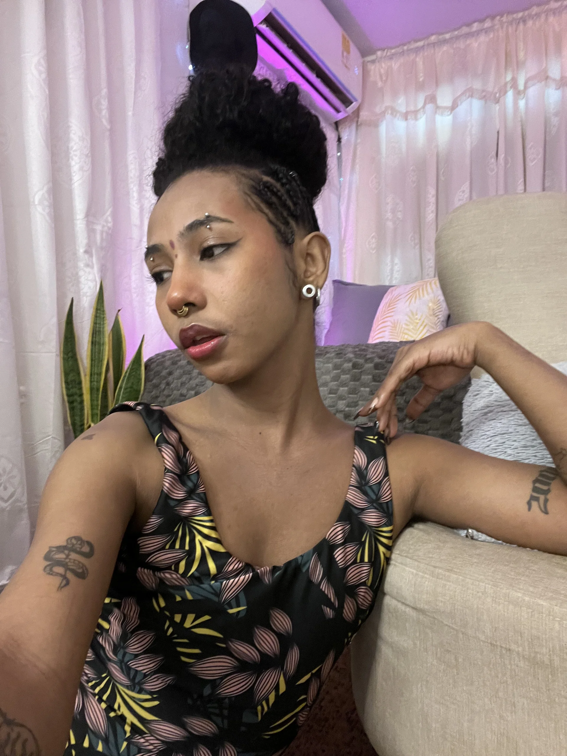 XXX Porn Photo of Nude wayuu-goddess 78