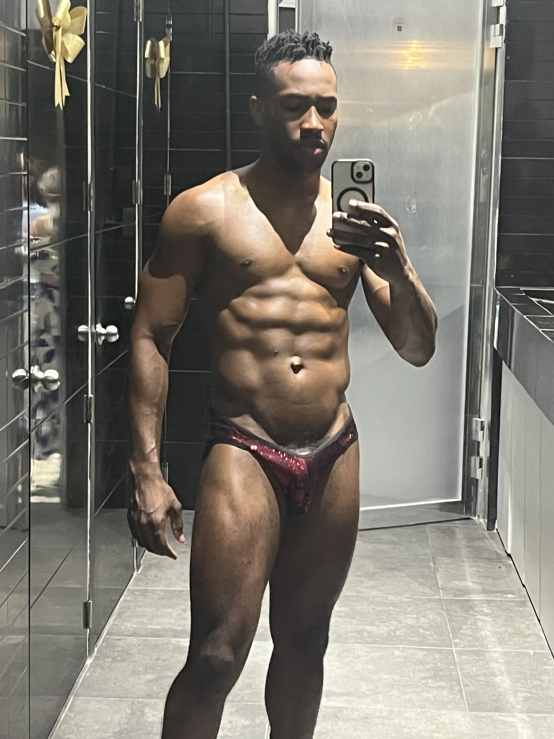 XXX Porn Photo of Nude bladenegro 5