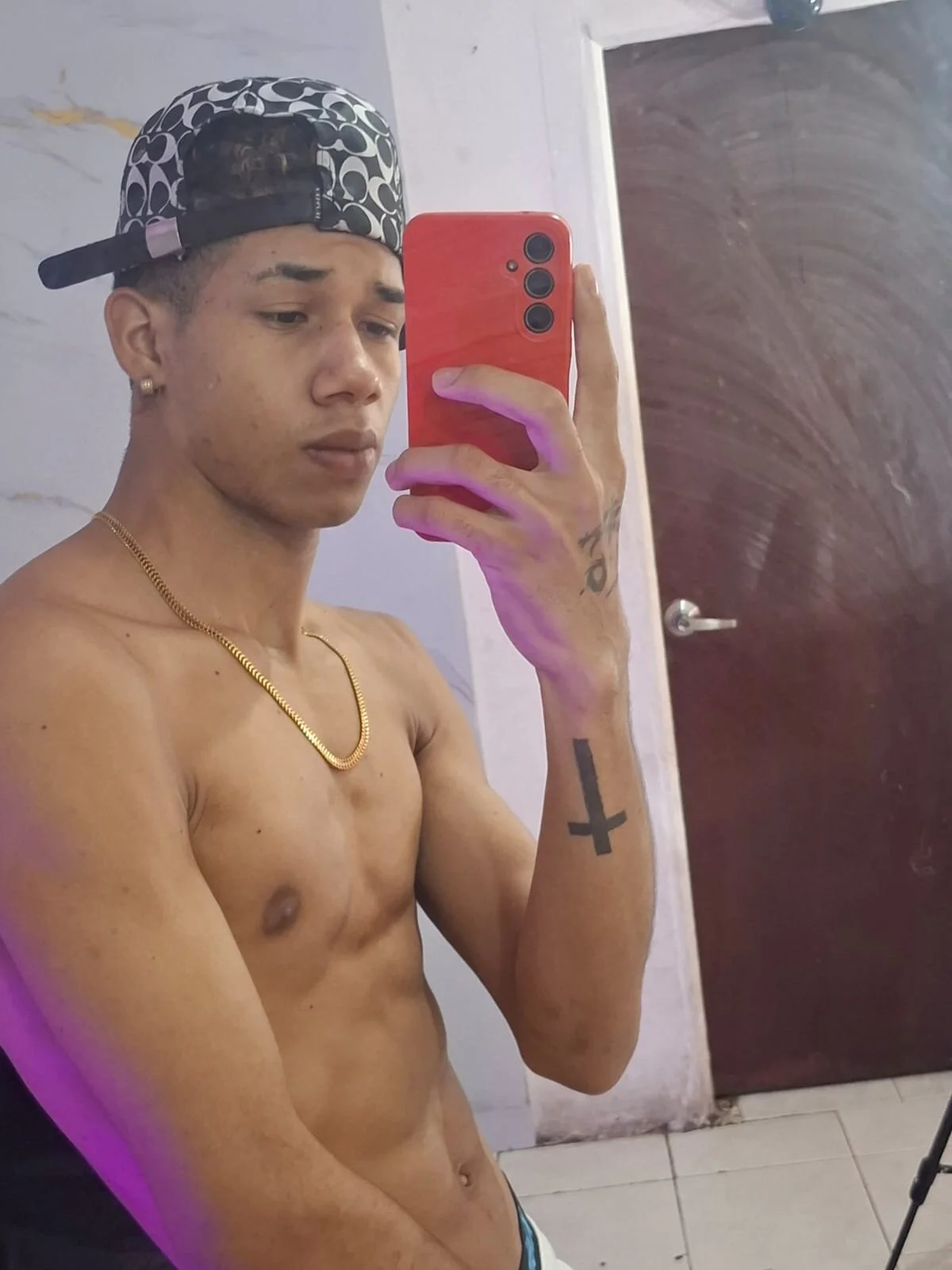 XXX Porn Photo of Nude Black_khom 2