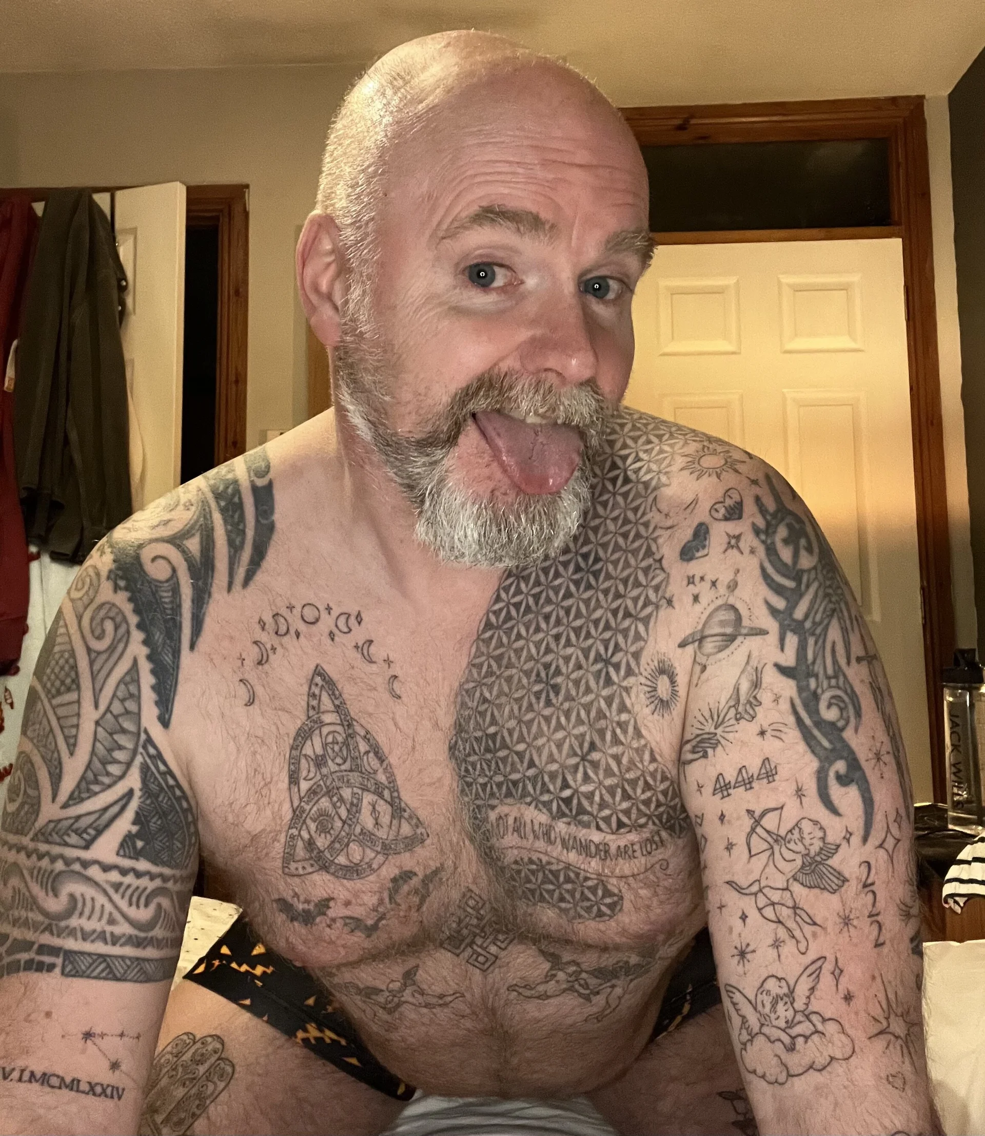 XXX Porn Photo of Nude Tattooed_Dilf_01 5