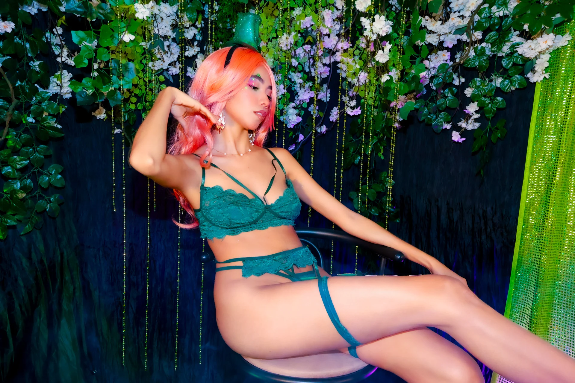 XXX Porn Photo of Nude luna_roja25 105