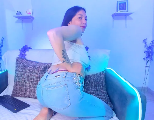 XXX Porn Photo of Nude karlaaa__ 10