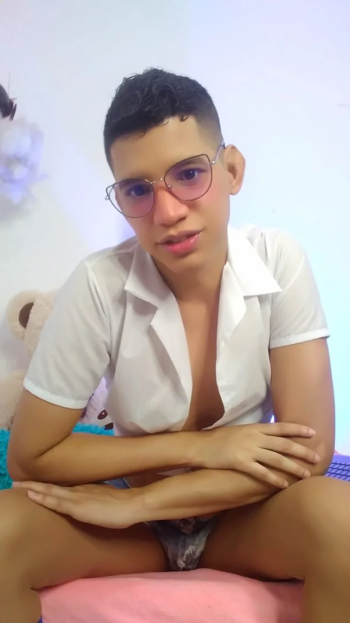 XXX Porn Photo of Nude Ariel_Femboy_ 148