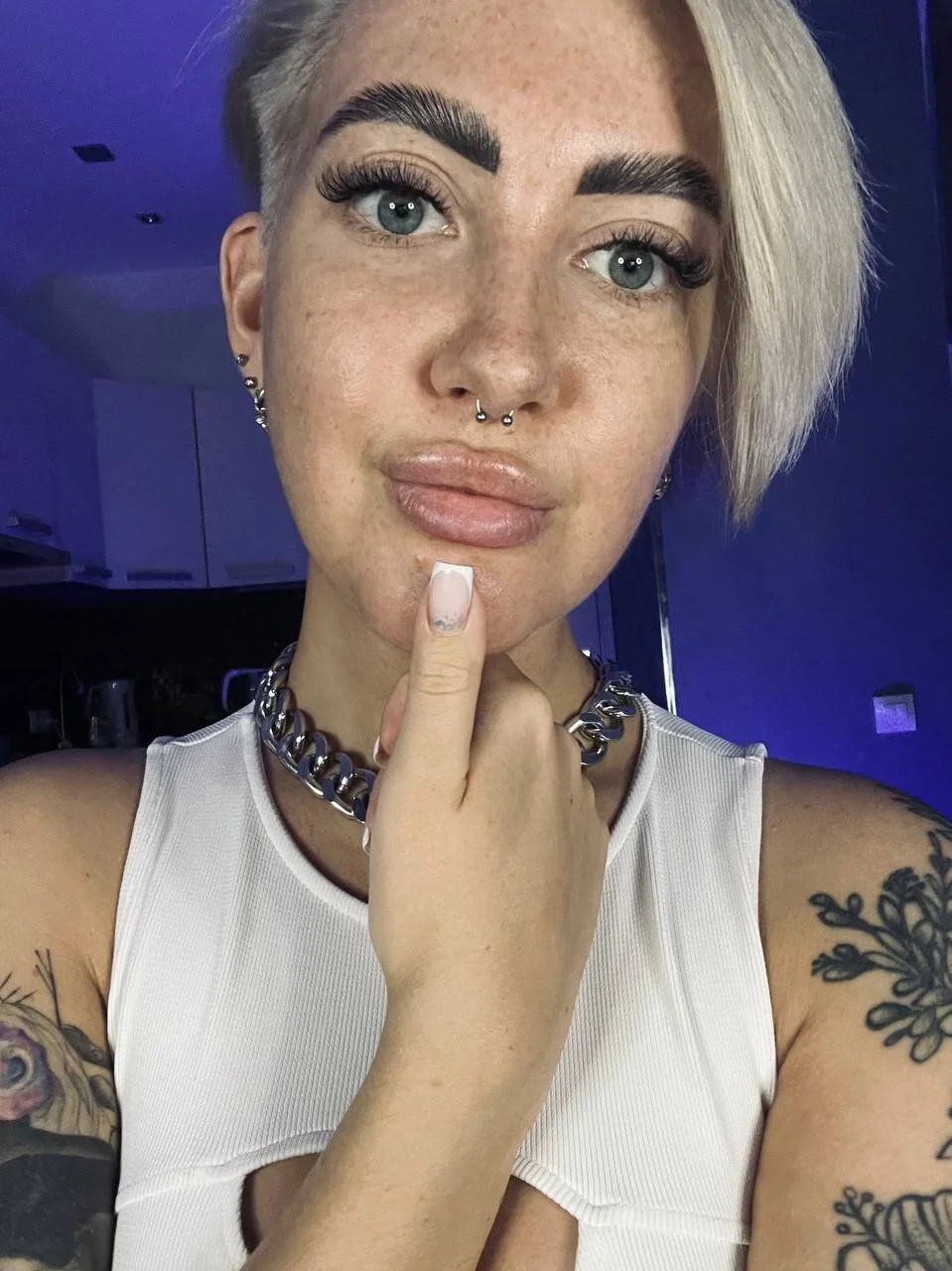 XXX Porn Photo of Nude tykioty_Miley 36