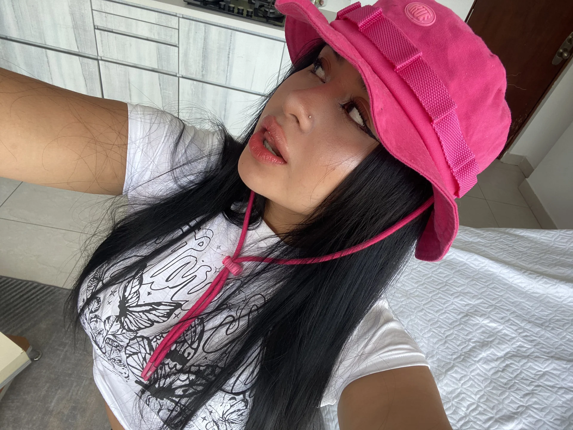 XXX Porn Photo of Nude Queen_liana 40