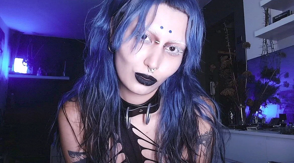 XXX Porn Photo of Nude god_x_girl 7