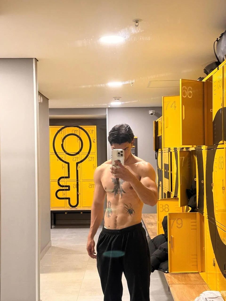 XXX Porn Photo of Nude andyypalmer_ 6