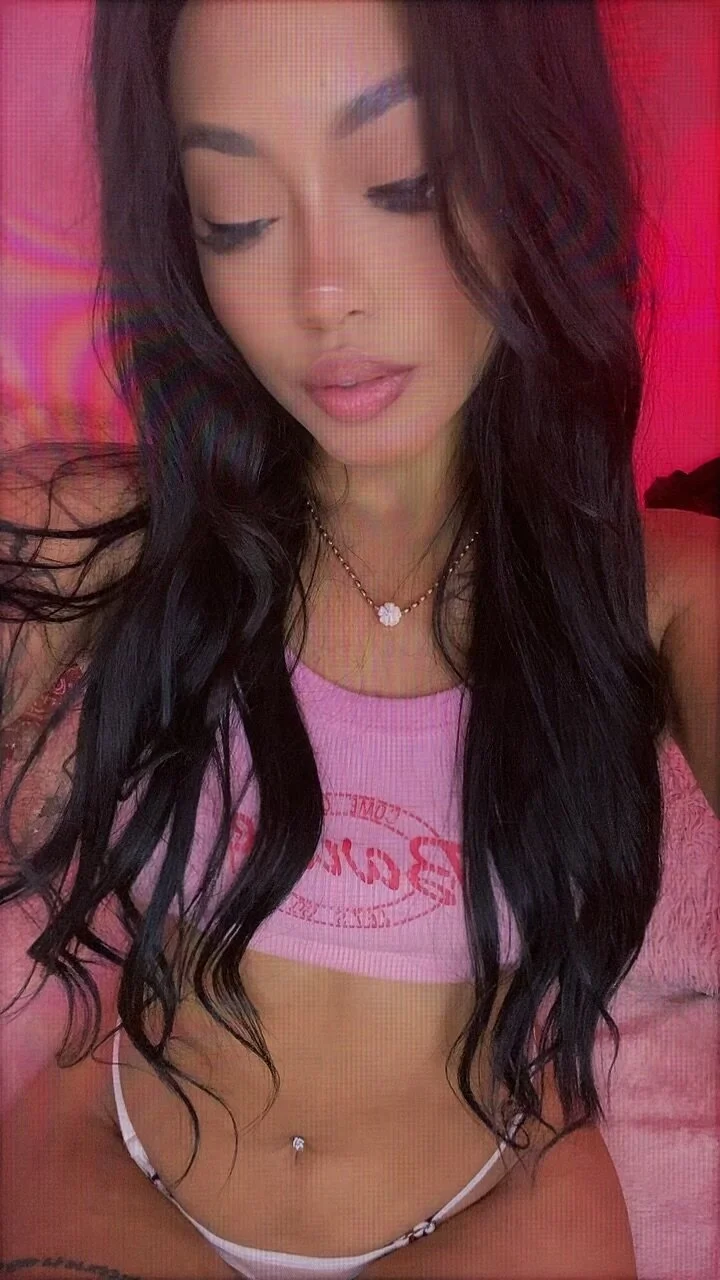 XXX Porn Photo of Nude ItsBellaPorch 17