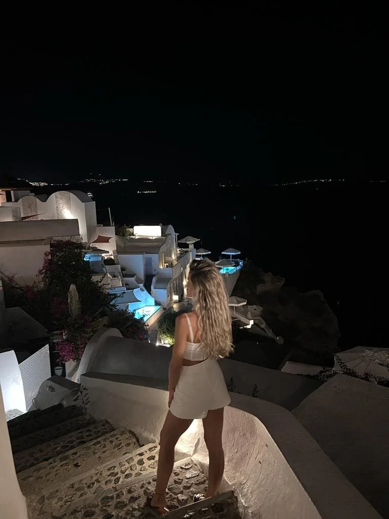 XXX Porn Photo of Nude Avril_Cyrus 43