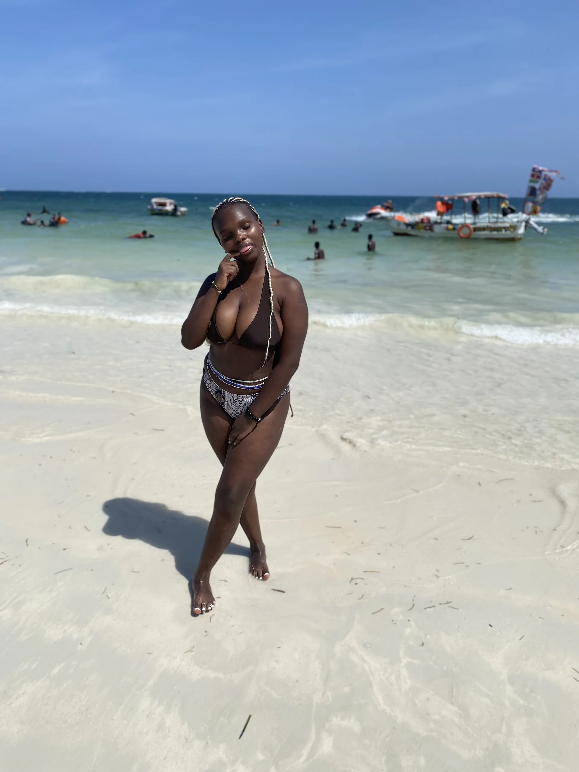 XXX Porn Photo of Nude Vibe_With_Rea 14