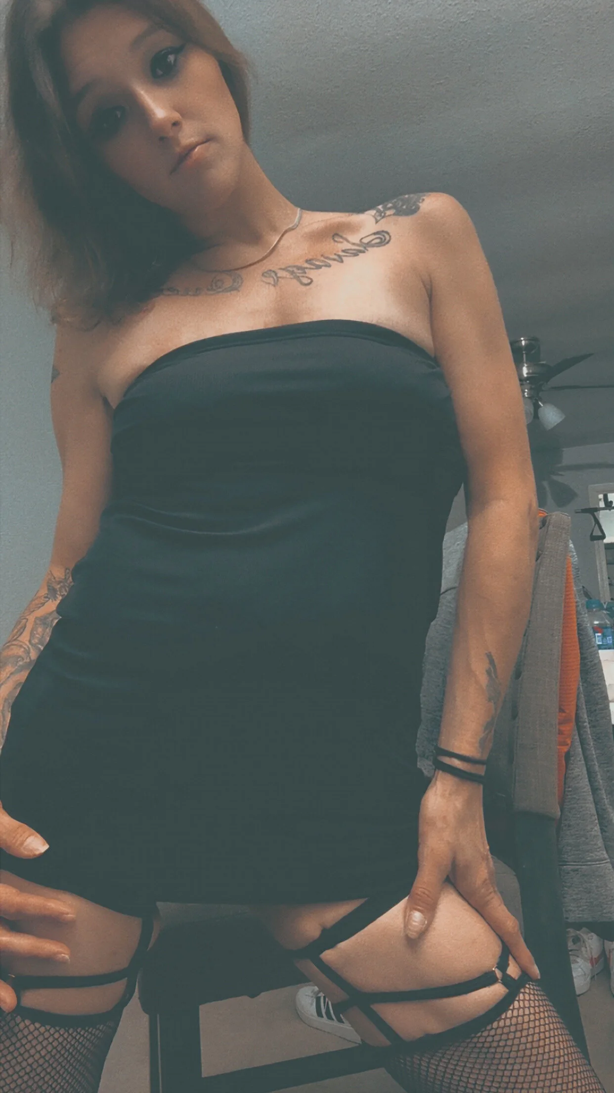 XXX Porn Photo of Nude SavageKitten420 6