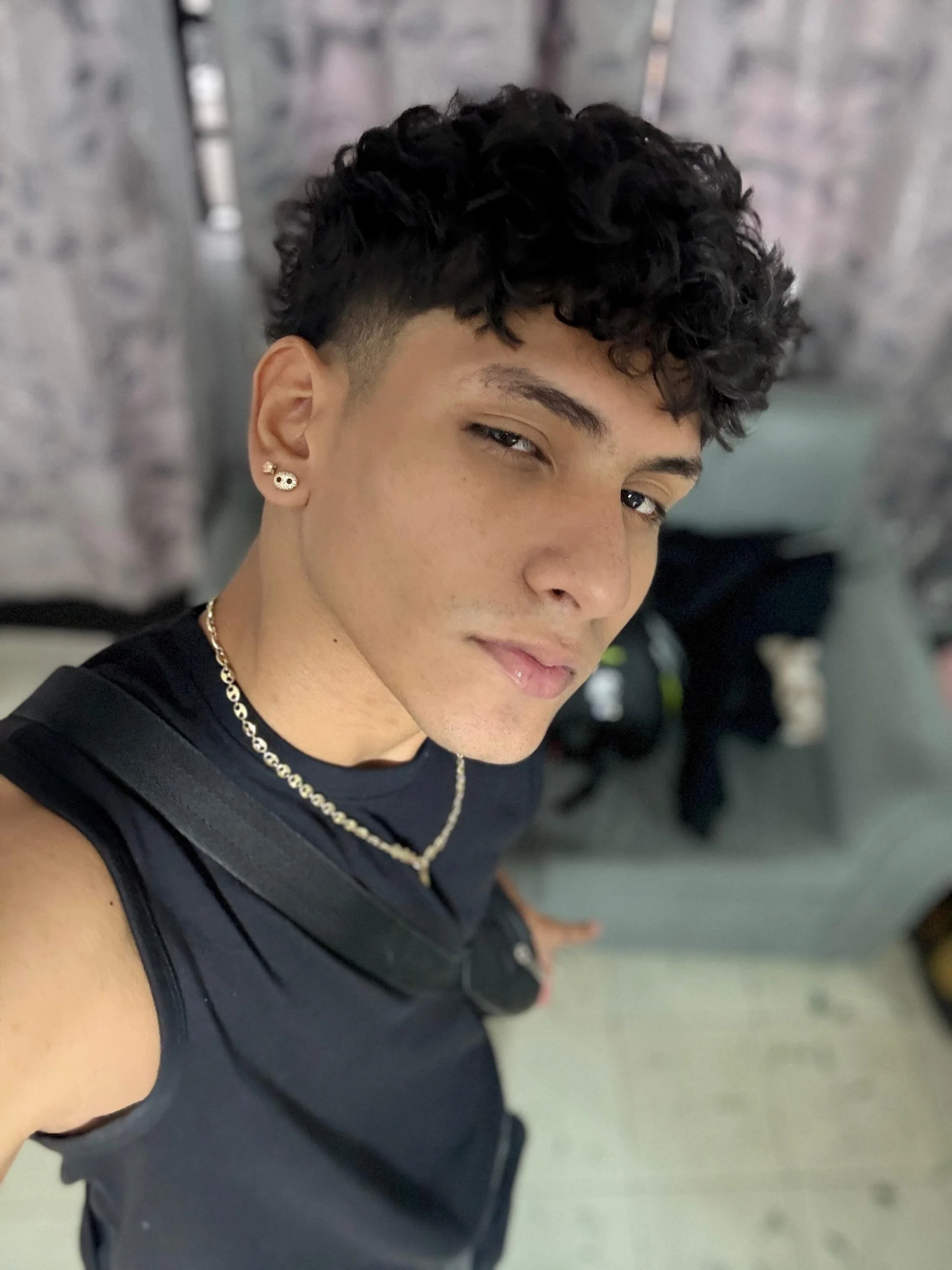 XXX Porn Photo of Nude Adan_Oriol 1