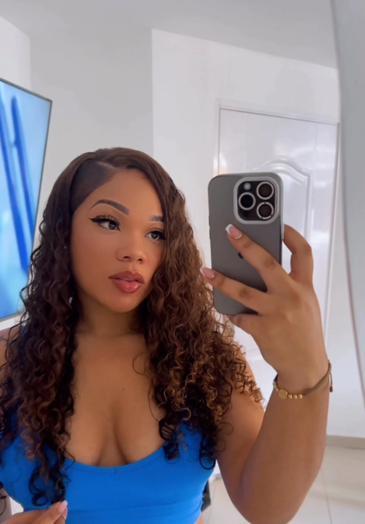 XXX Porn Photo of Nude ashley_Tompson1 48
