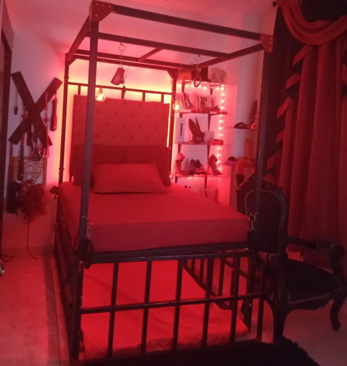 XXX Porn Photo of Nude lorna_cox_bdsm 4