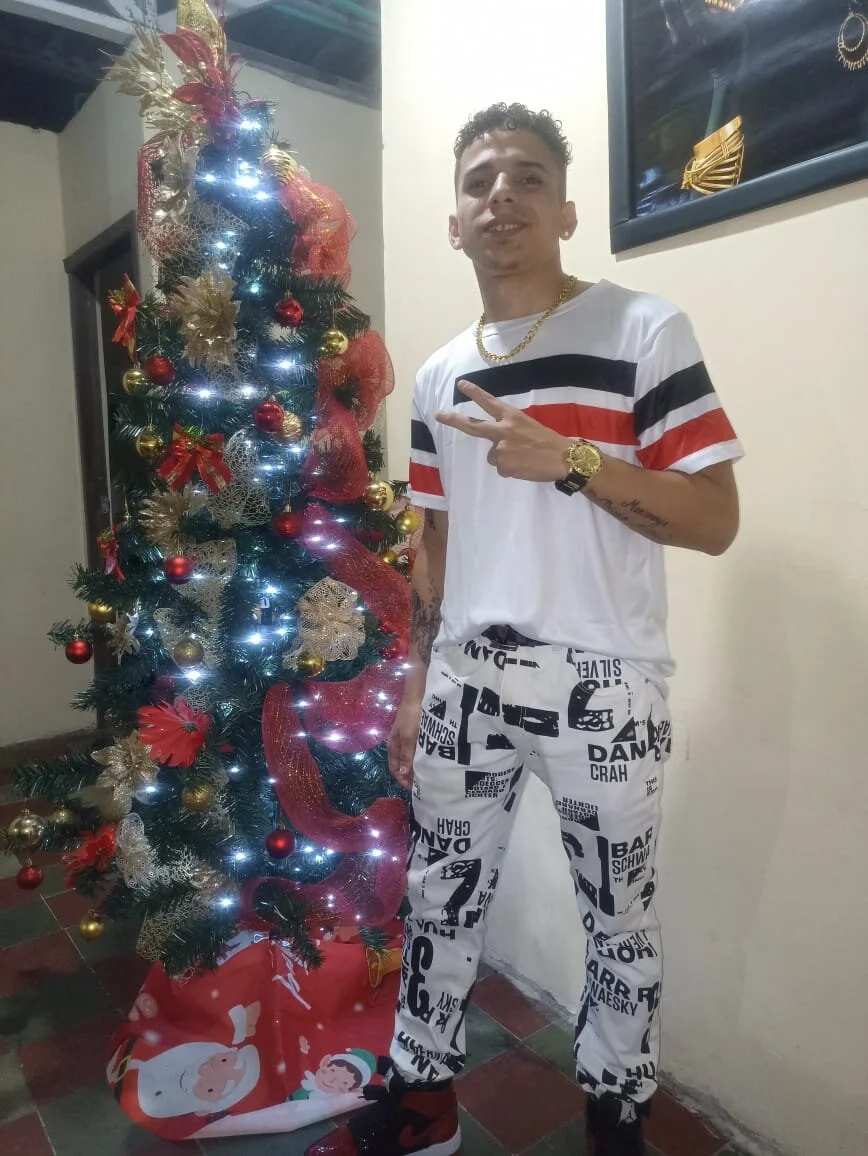 XXX Porn Photo of Nude hot_toy_boy_ 16