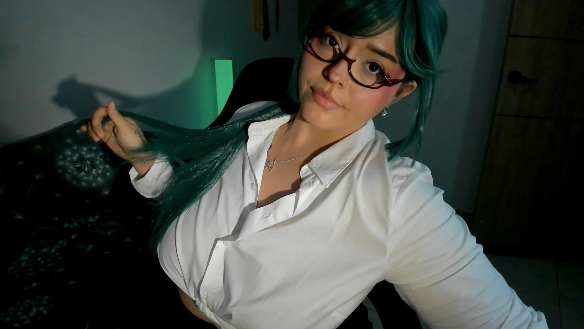 XXX Porn Photo of Nude _iamrousie_ 20