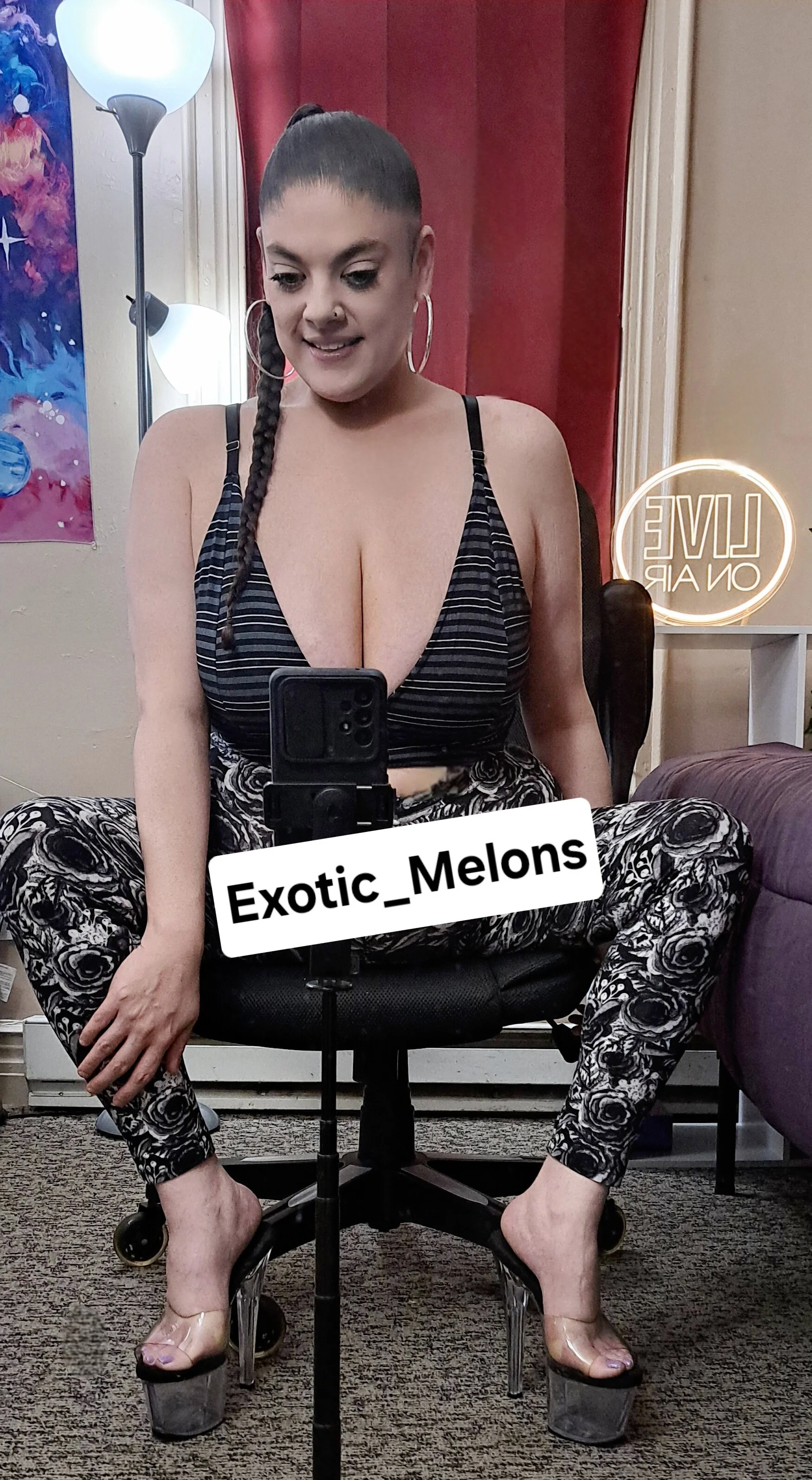 XXX Porn Photo of Nude Exxxotic_Melons 8