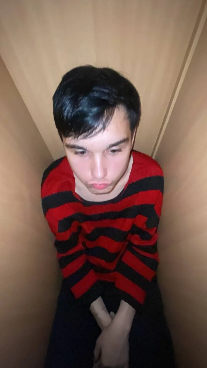XXX Porn Photo of Nude emo_sweet 9