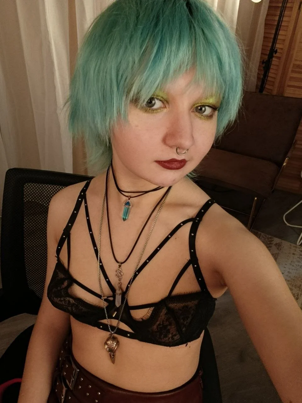 XXX Porn Photo of Nude powderofgun 99