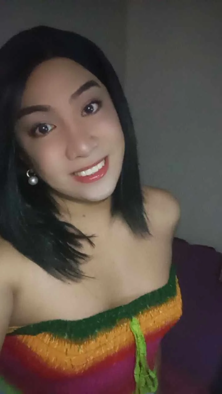 XXX Porn Photo of Nude GorgeousHotCum 1