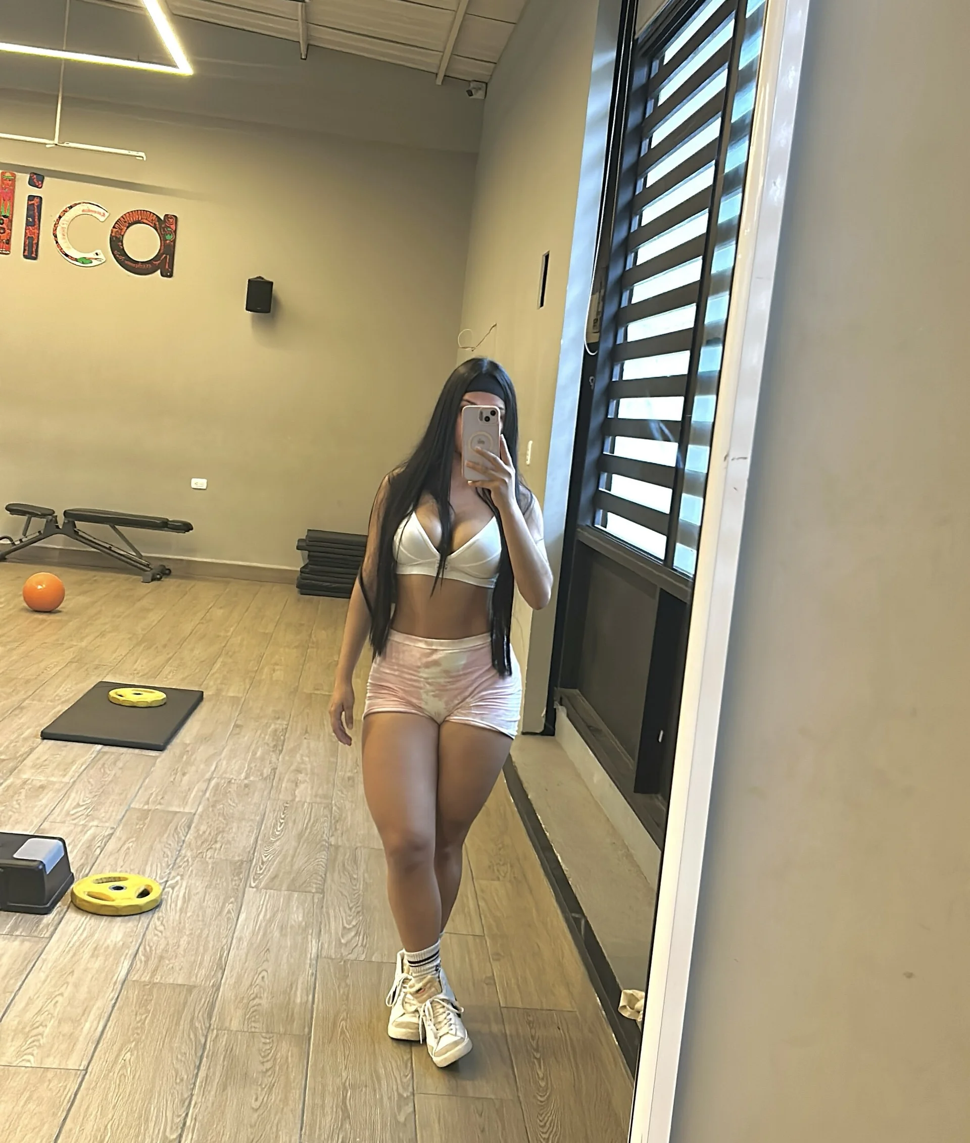 XXX Porn Photo of Nude KarolHiltom 5
