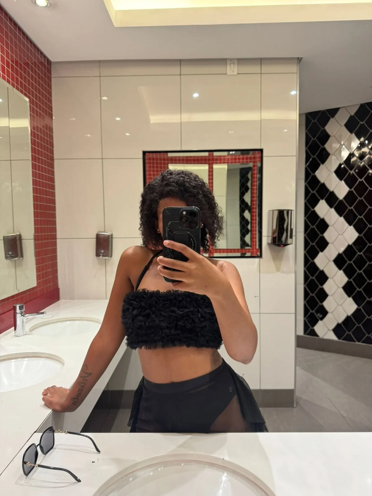 XXX Porn Photo of Nude GODDESSBARBIIE 5