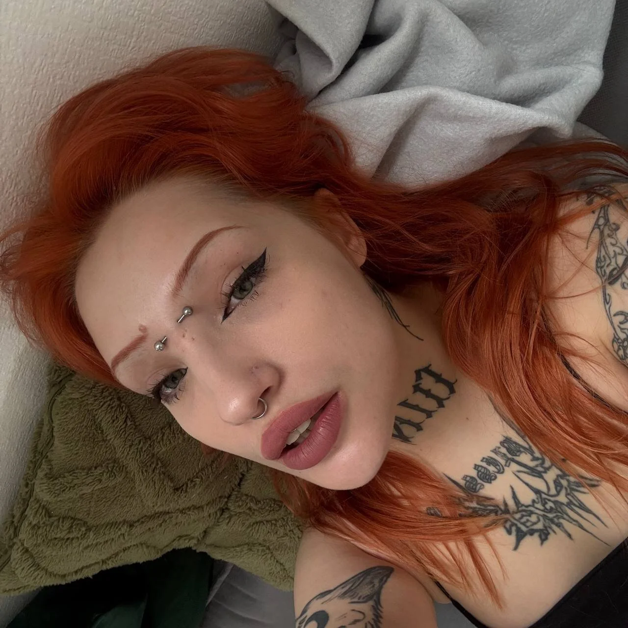 XXX Porn Photo of Nude violetviolator 6