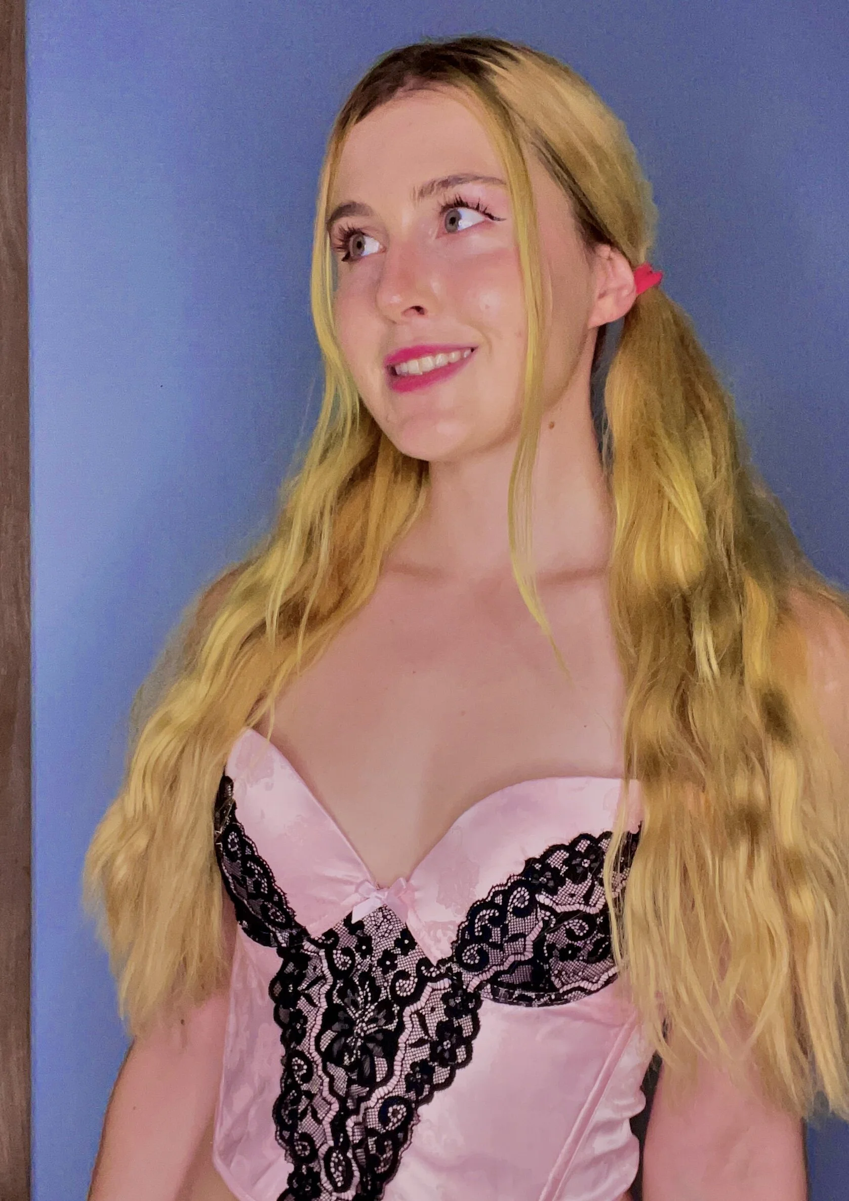 XXX Porn Photo of Nude lola_forever 4