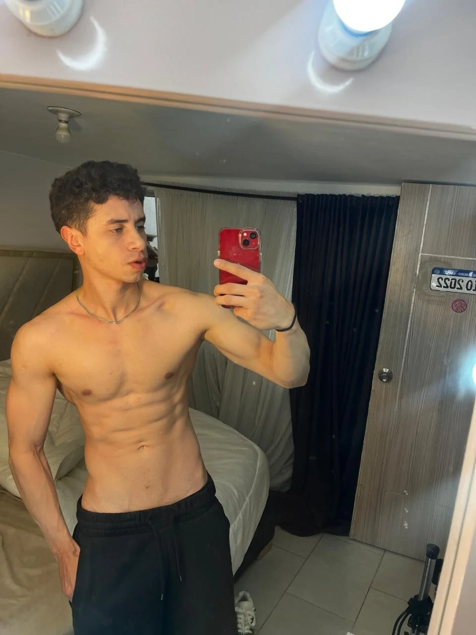 XXX Porn Photo of Nude Asher_cock 3